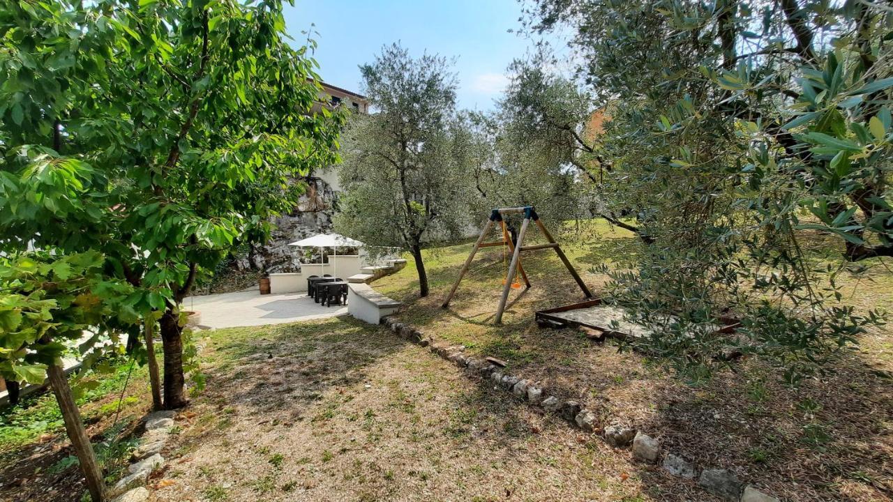 Casa Elisabetta Shortlets Lejlighed Caposele Eksteriør billede
